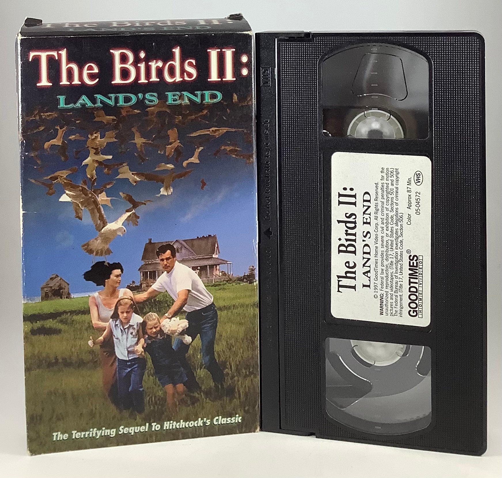 The Birds II: Land's End VHS